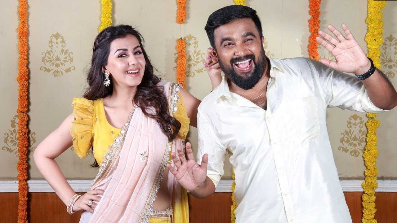 Rajavamsam (2021) 0
