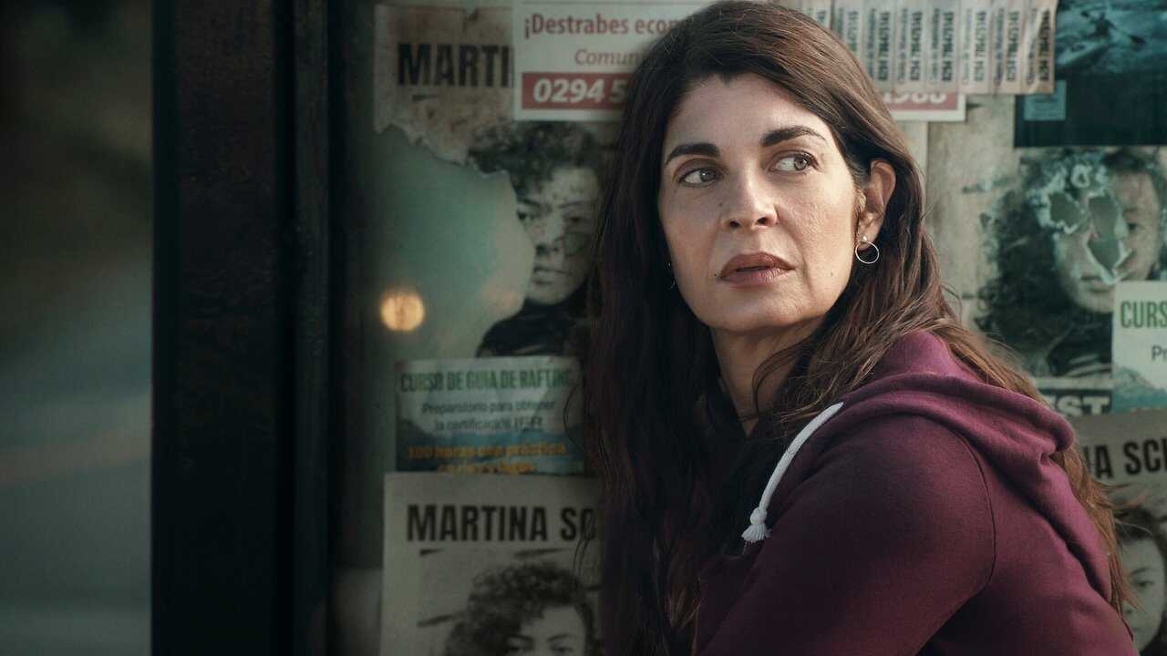 EN - Caught (2025) 1