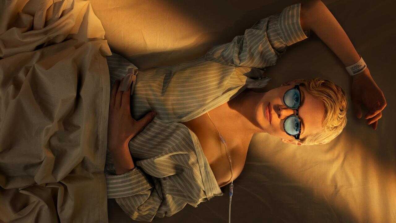 ES - Dying for Sex (2025) 4