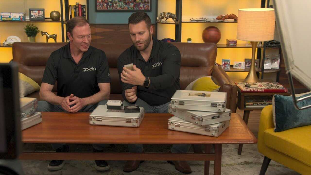 EX - King of Collectibles: The Goldin Touch (2023) 3
