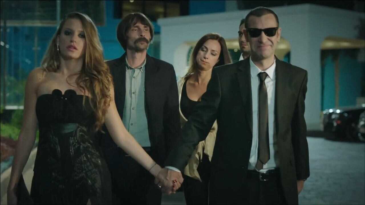 Behzat Ç.: Ankara Is on Fire (2013) 0