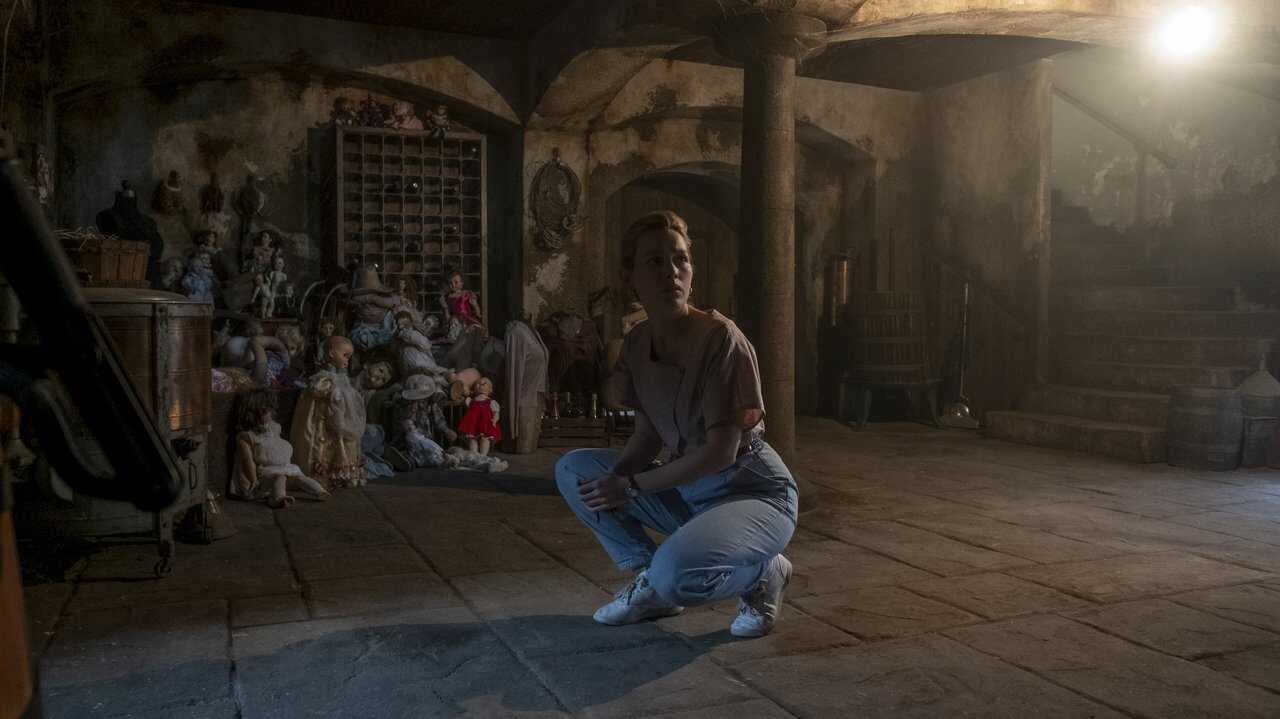EX - The Haunting of Bly Manor (2020) 3