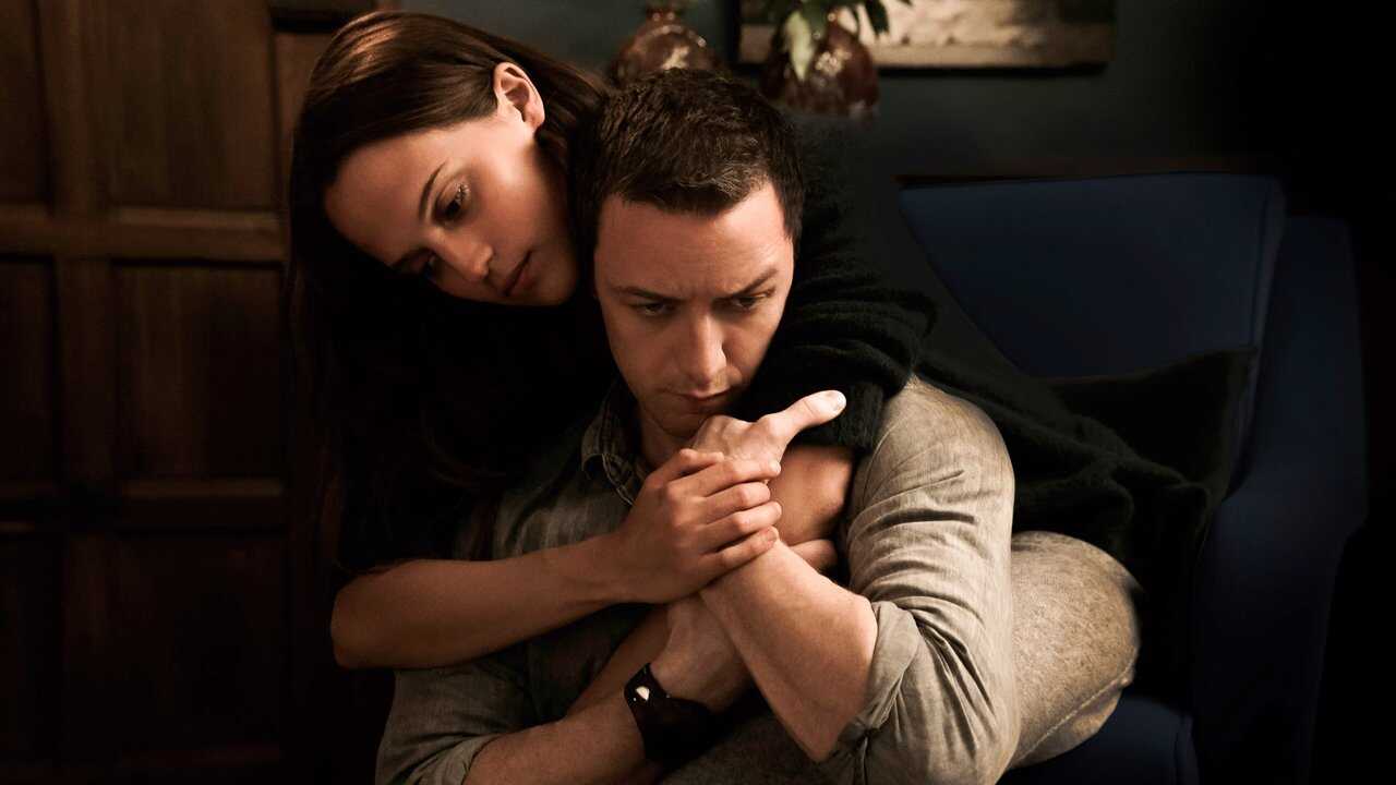 Submergence (2017) 0
