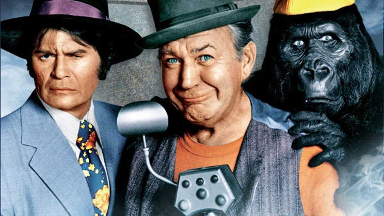 EN  - The Ghost Busters (1975) 0