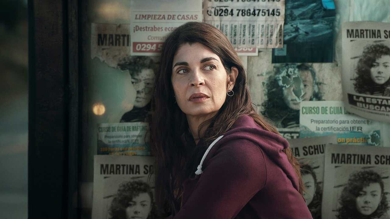 EN - Caught (2025) 3