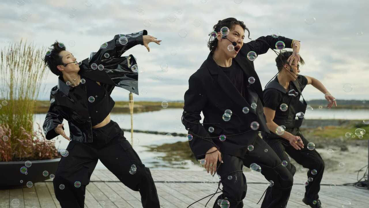 AR - Billionaire Island (2024) 2