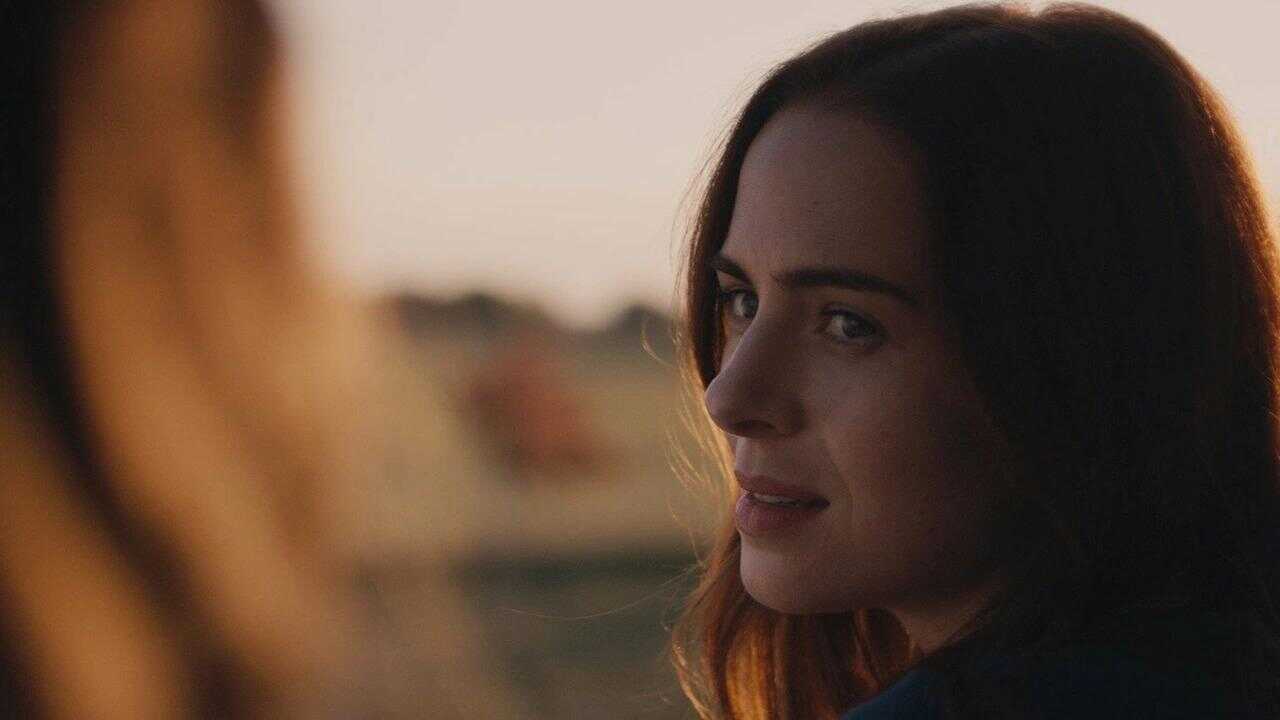 Polarized (2023) 0