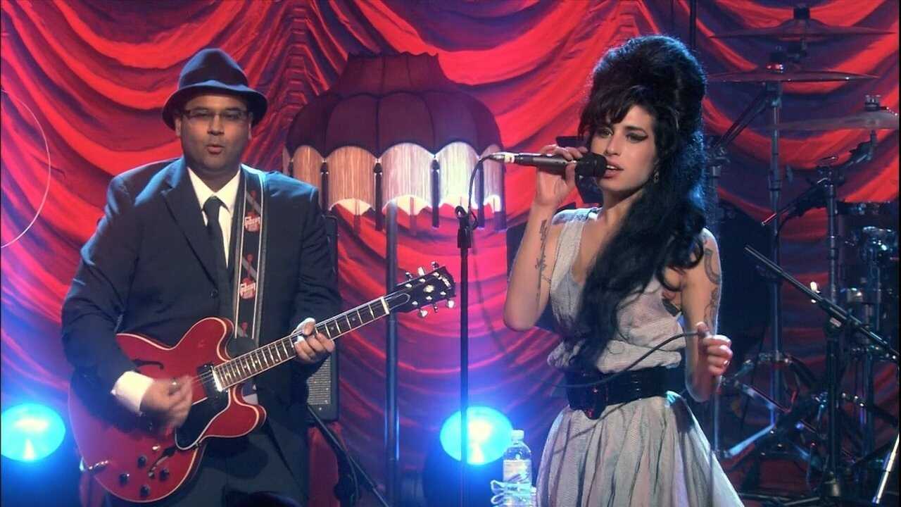 Amy Winehouse: I Told You I Was Trouble - Live In London 0