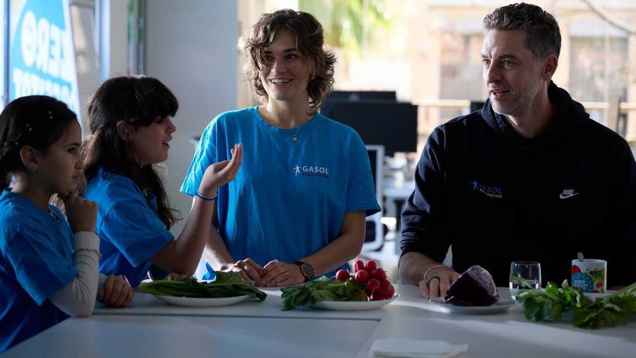ES - Obesidad infantil. La pandemia ignorada (2025) 1