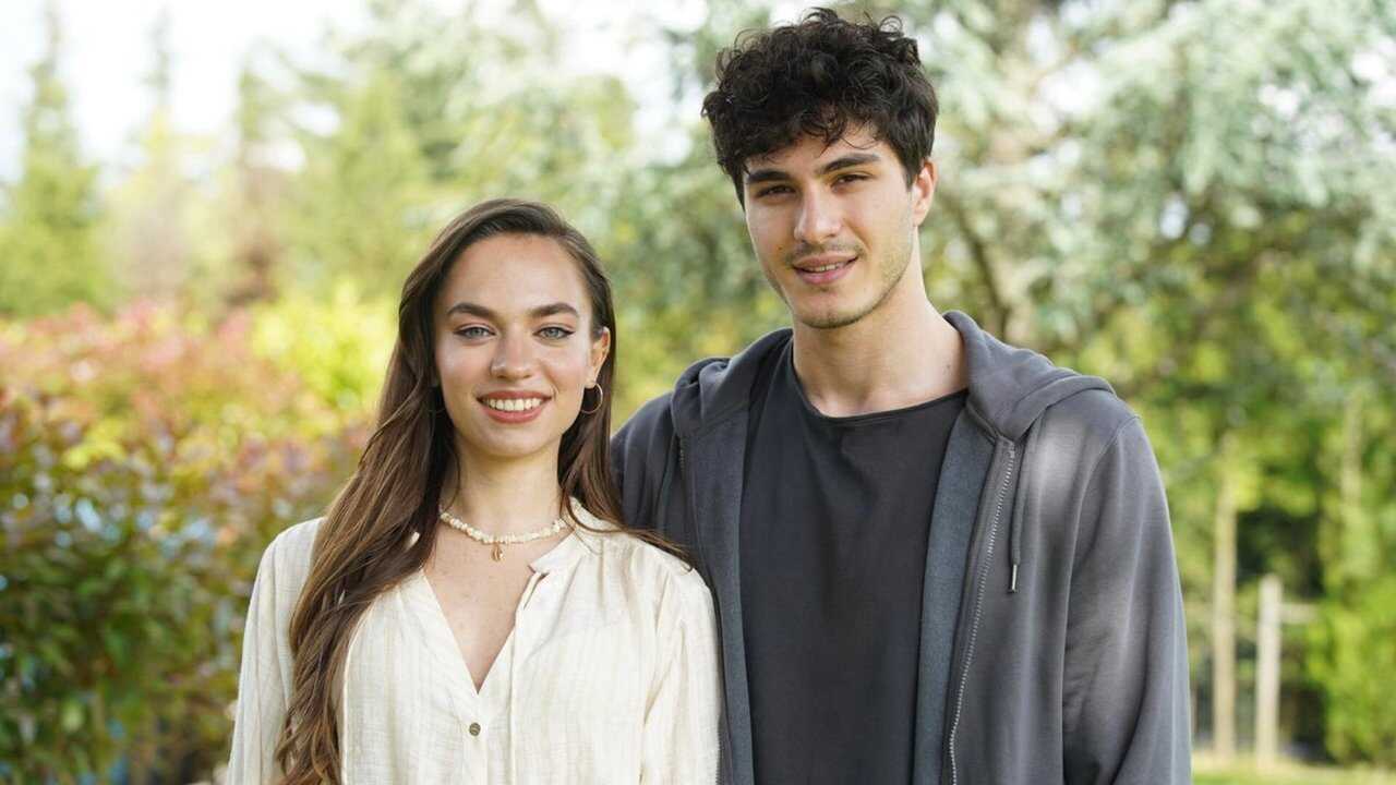 AR - مسلسل حكاية زواج مدبلج 1