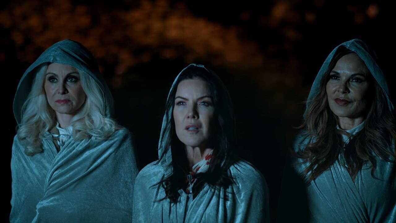 Witches of Amityville (2020) 0