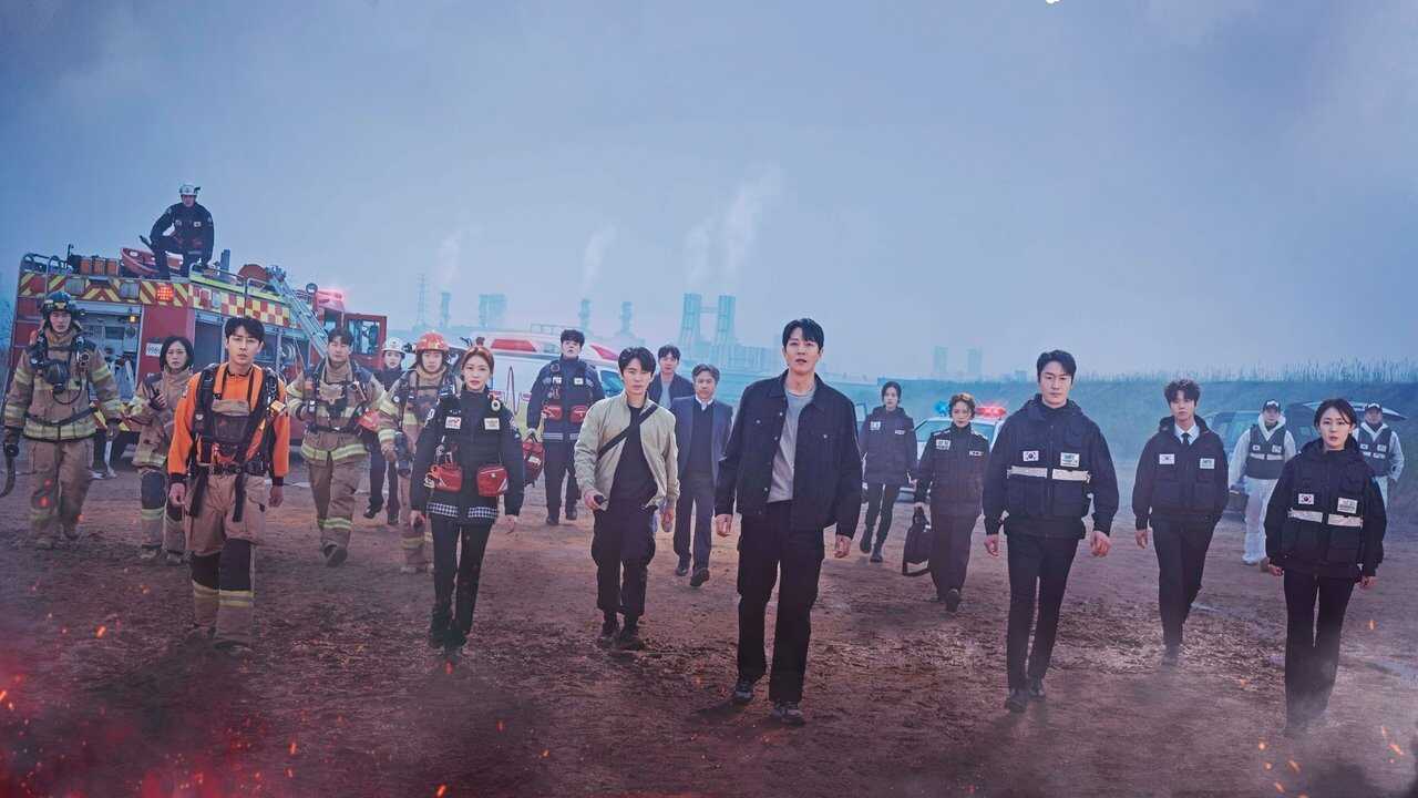 IN - The First Responders (2022) 0