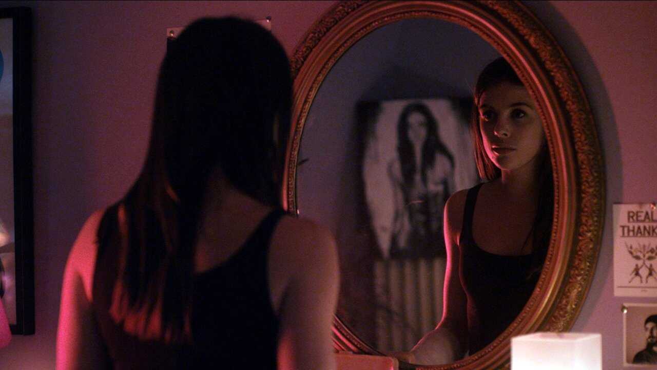 Let Her Out (2016) 0