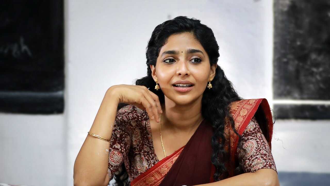അര്‍ച്ചന 31 Not Out 0