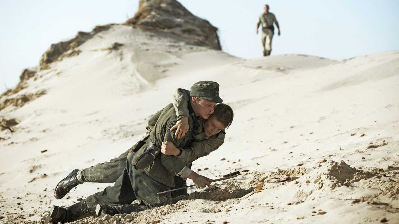 Land of Mine (Bajo la arena) (2015) 0