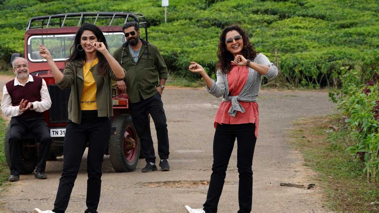 ലളിതം സുന്ദരം 0