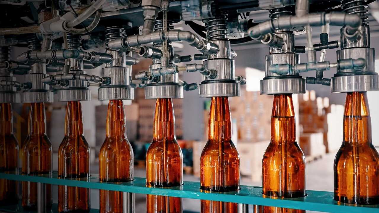 EN - How It's Made (2001) 2
