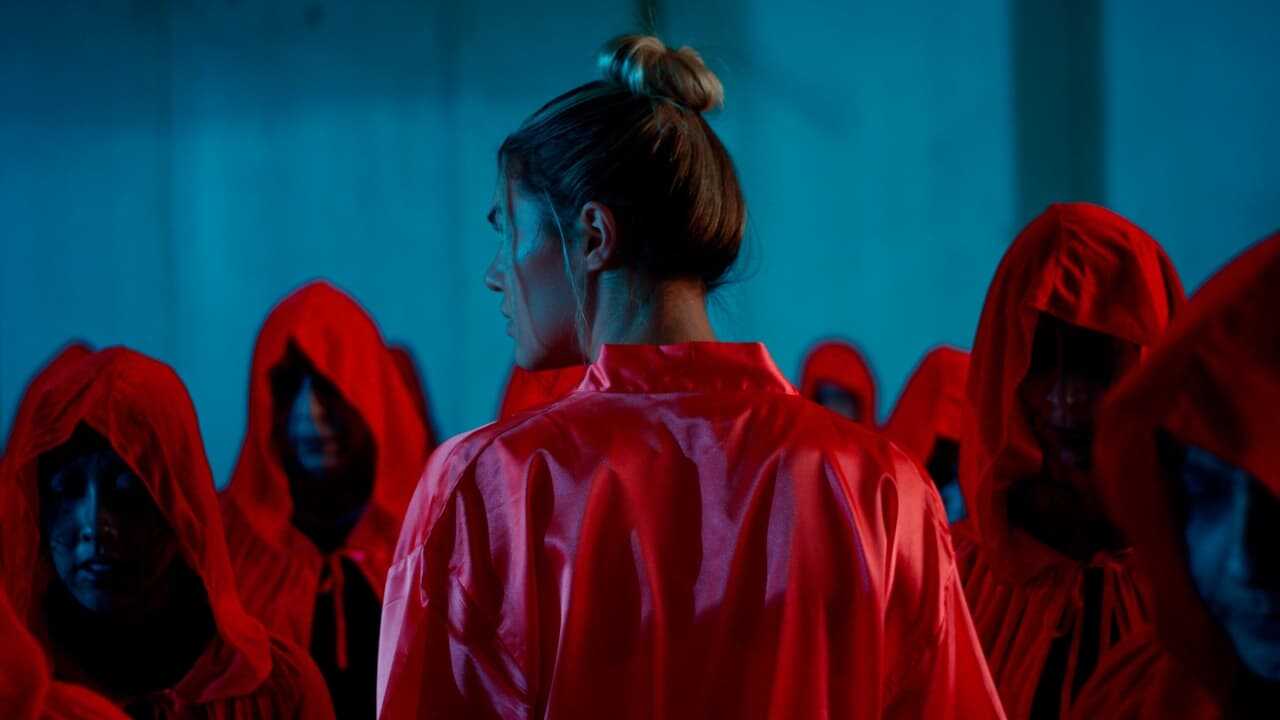 Woman in the Maze 0