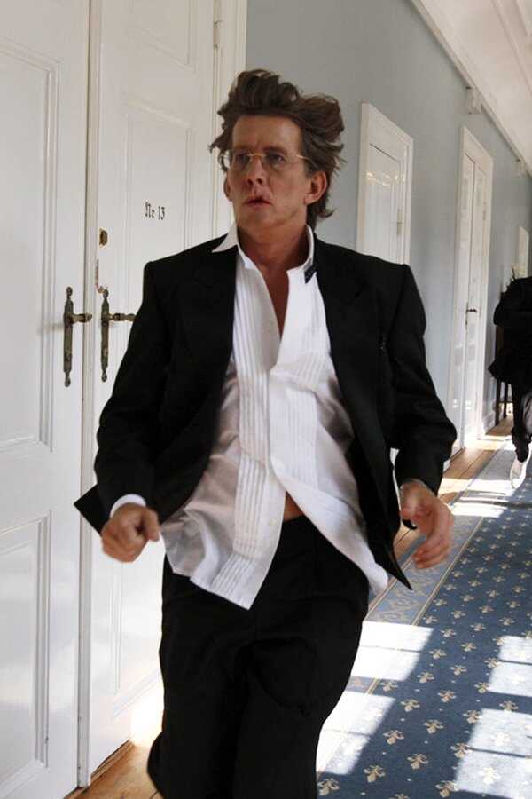When a Man Comes Home (2007) 0