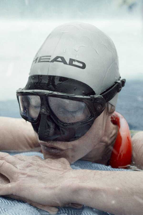 Hold Your Breath: The Ice Dive (2022) 0