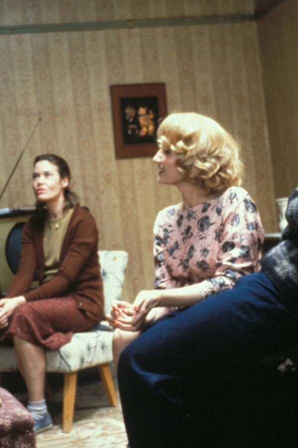 This Boy's Life (1993) 0