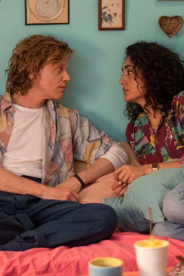 Une comédie romantique (2022) 0