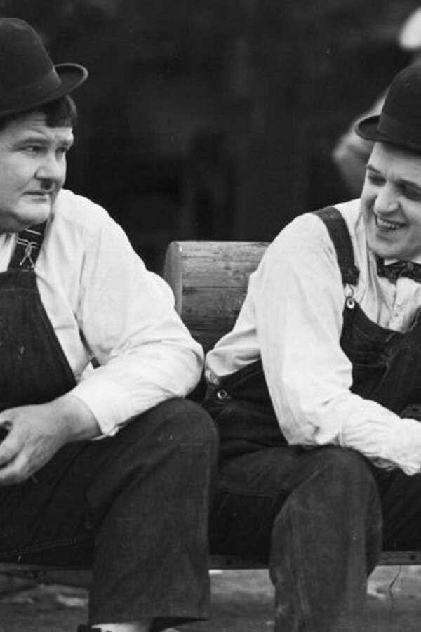 Towed in a Hole (1932) 0