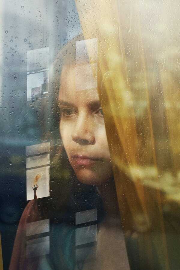 La mujer en la ventana (2021) 0