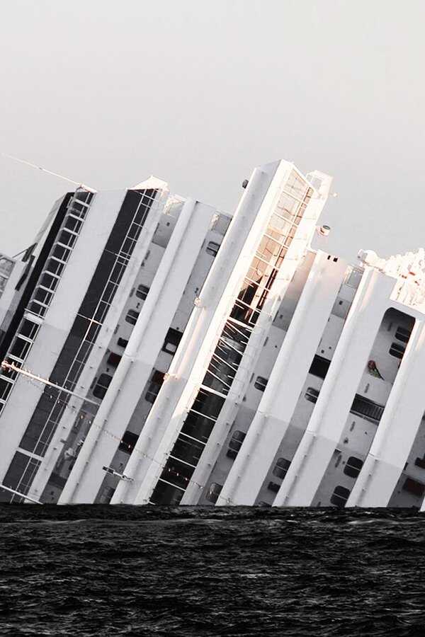 Costa Concordia: Chronicle of a Disaster (2022) 0