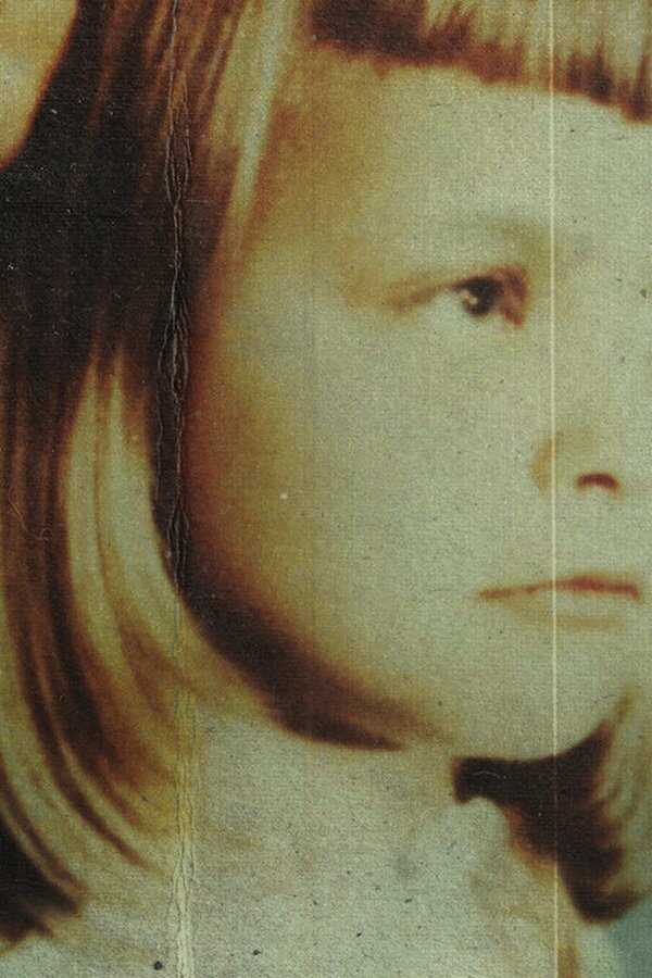 Girl in the Picture (2022) 0
