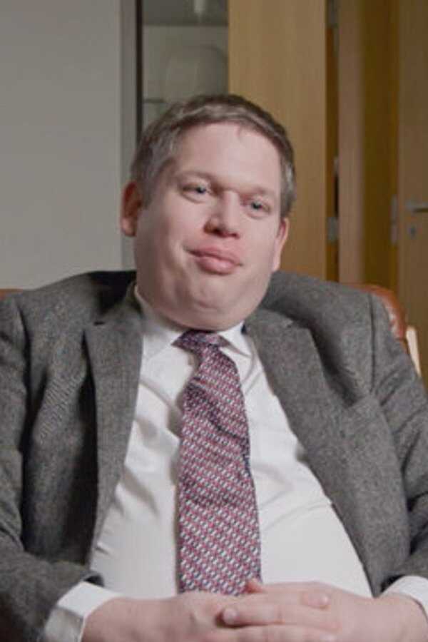 Rasmus Paludan - højrenationalist i børnehøjde (2019) 0