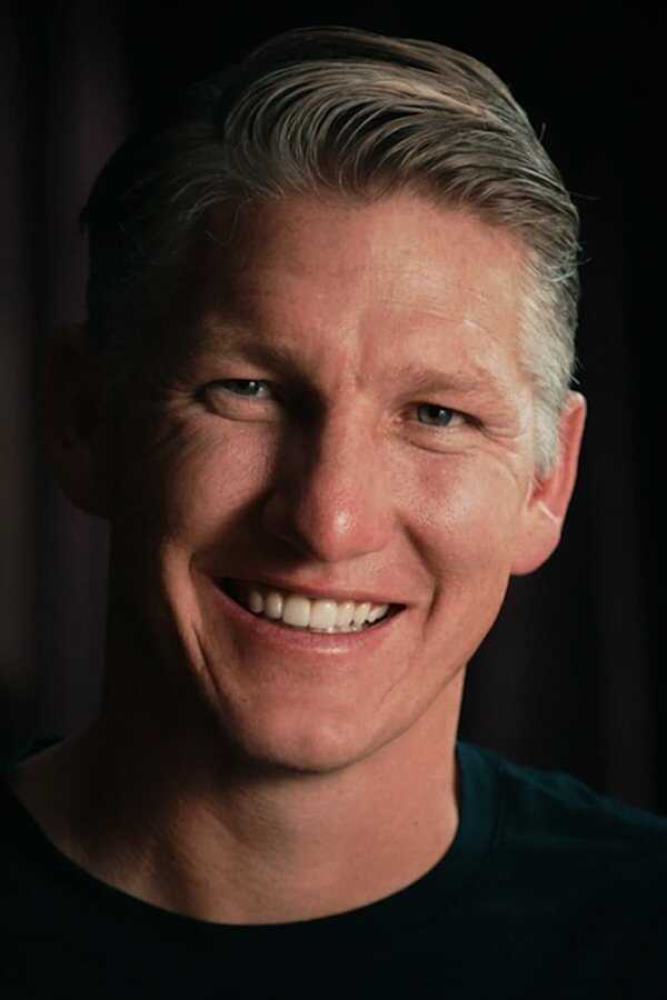 Schweinsteiger Memories: Von Anfang bis Legende (2020) 0